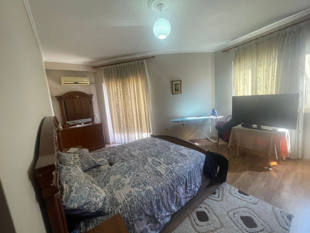 Apartament 3+1+2 për shitje në Astir !