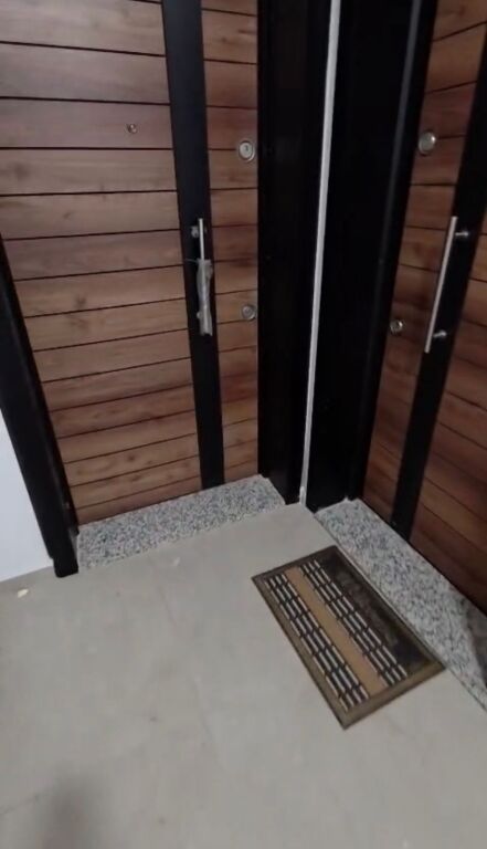 Apartament i pa mobiluar 1+1 Astir Afer Viles L