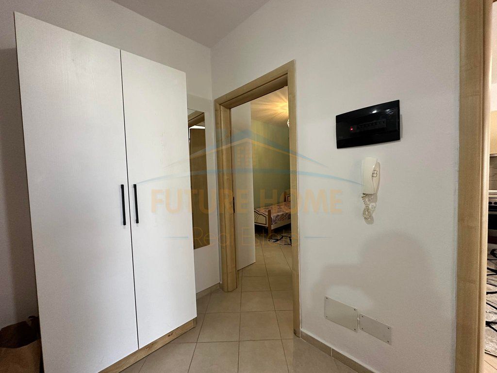 Qera, Apartament 2+1, Unaza e Re.