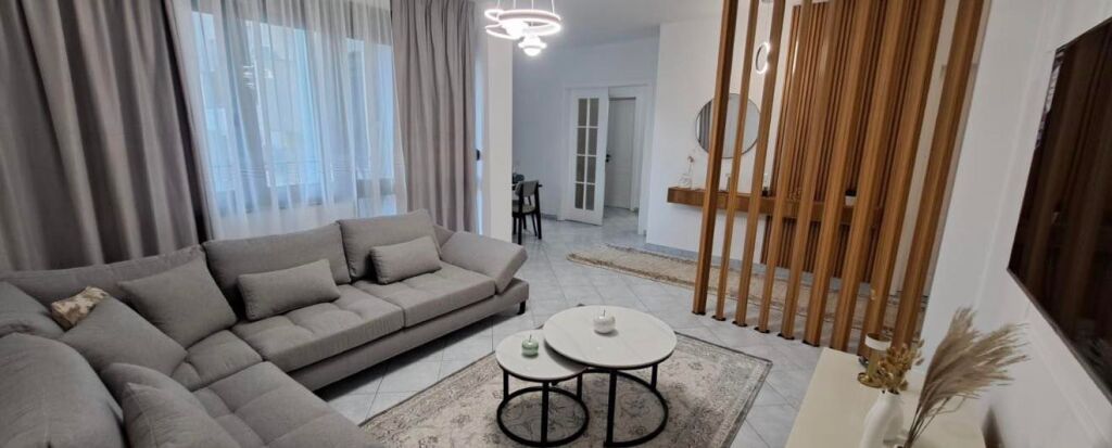 🏡 APARTAMENT ME QERA  • 2+1+2 ☎️  💰 Çmimi: 750 €neto ✅ 📍 Lokacioni: Lagja 1 Vollga