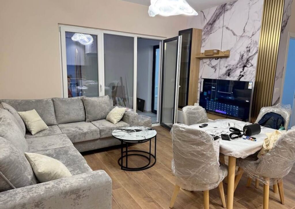 🏡 Jepet me qera apartament 1+1 📍 Zogu i Zi