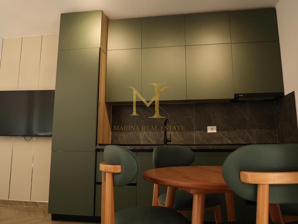 Apartament 2+1 Për Shitje Në Zonën Prestigjioze Të Malit Të Robit — Vetëm 250 Metra Nga Deti.