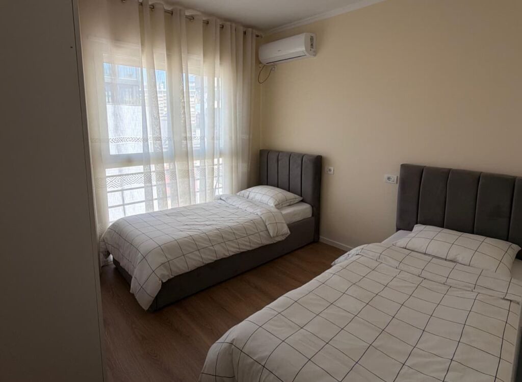 *Apartment 2+1+Balcony for Rent at the Tirana Prosecutor's Office