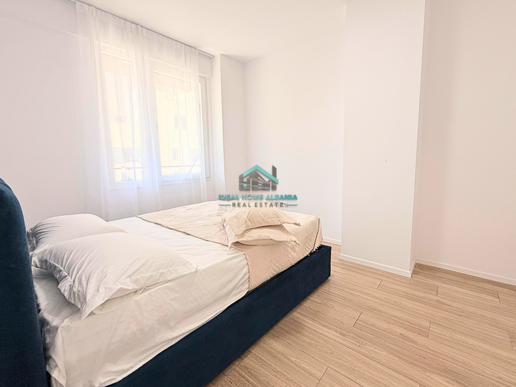Apartament 1+1 me qera në Lungomare, Vlorë