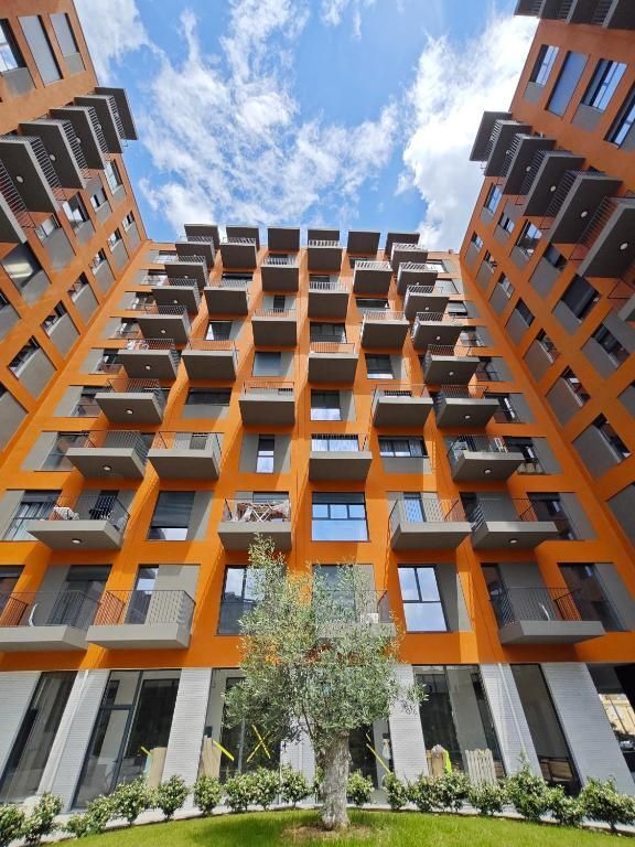 Shitet Apartament prane QSUT, Tirane