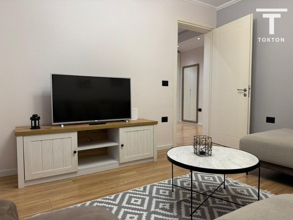 SHITET, APARTAMENT 2+1, RR:"MINE PEZA",TIRANË