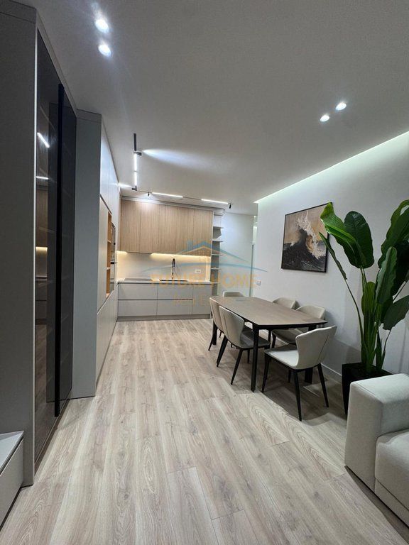 Qera, Apartament 2+1+2,Golden Tower Residence, Rruga Mine Peza