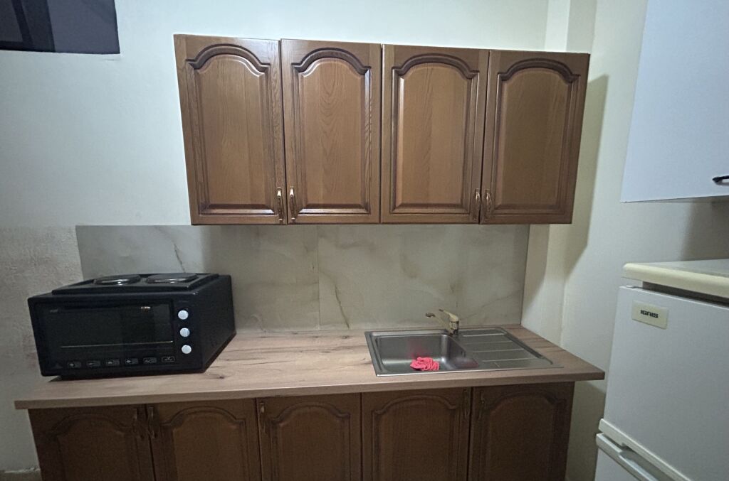 Qera | Shtëpi private 1 + 1 | Siri Kodra | 350 €/muaj