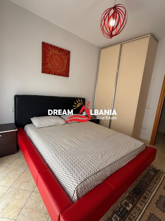 Appartamento in Affitto in Via Muhamet Gjollesha vicino all'Hotel Mondiali (ID 42215559)