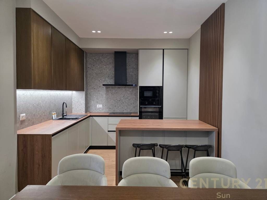 APARTMENT 2+1+2 FOR RENT IN THE BOTANICAL GARDEN