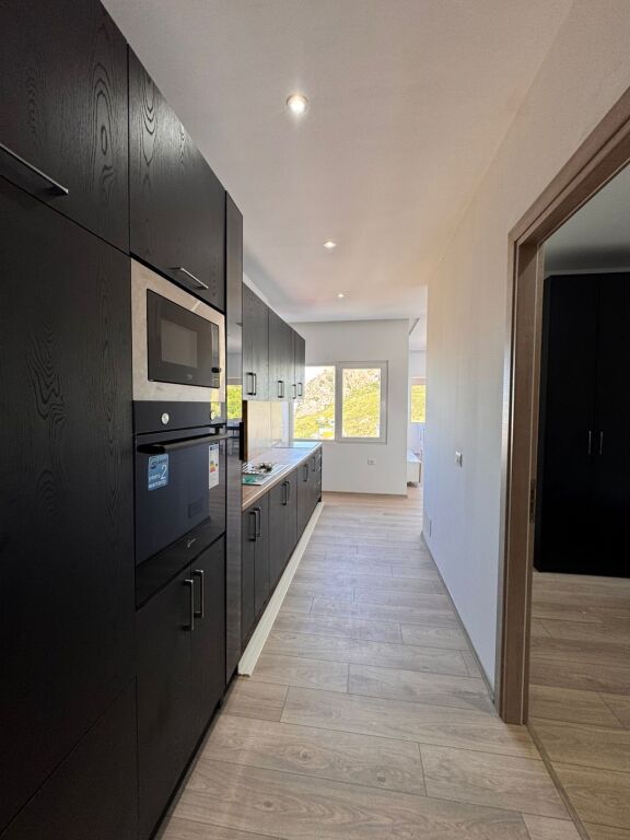 🏡 Apartament 2+1+2 në Shitje Pamje deti – Shkëmbi i Kavajës