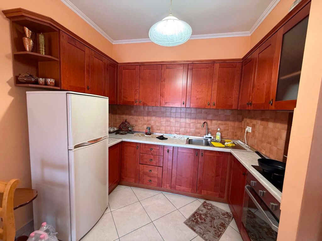 APARTAMENT 1+1 PER SHITJE NE MYSLYM SHYR