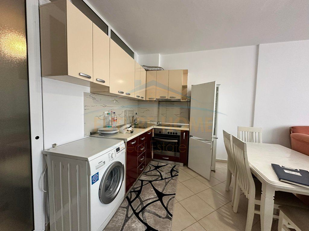 Qera, Apartament 2+1, Unaza e Re.