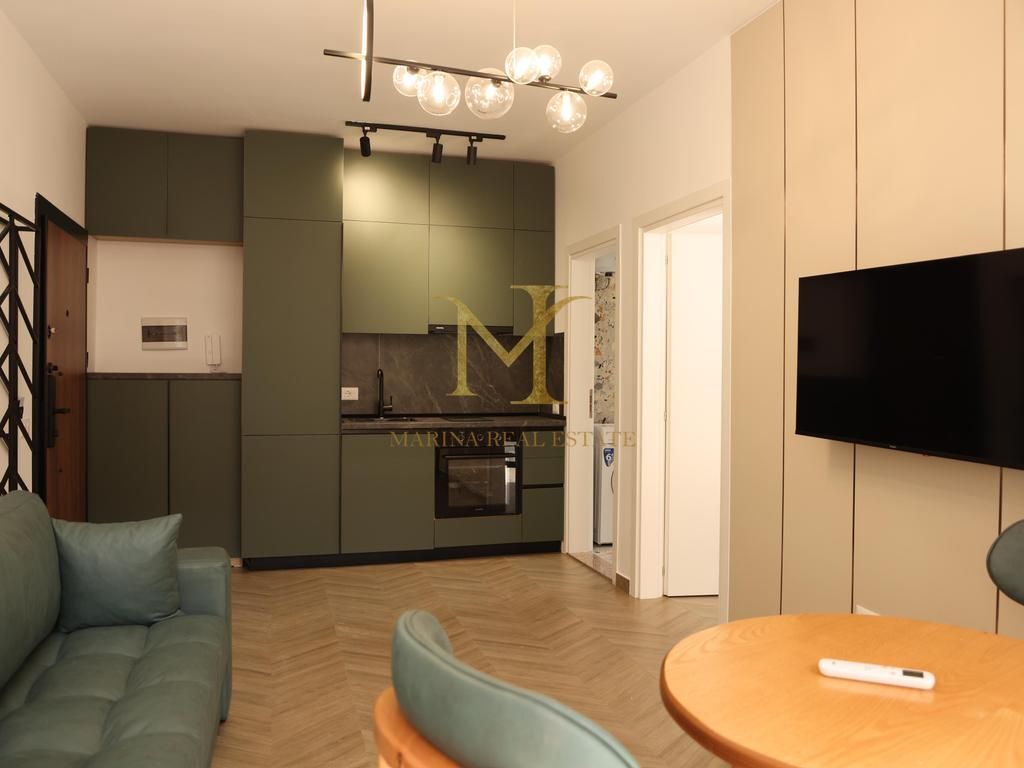 Apartament 1+1 Për Shitje Në Zonën Prestigjioze Të Malit Të Robit — Vetëm 250 Metra Nga Deti.