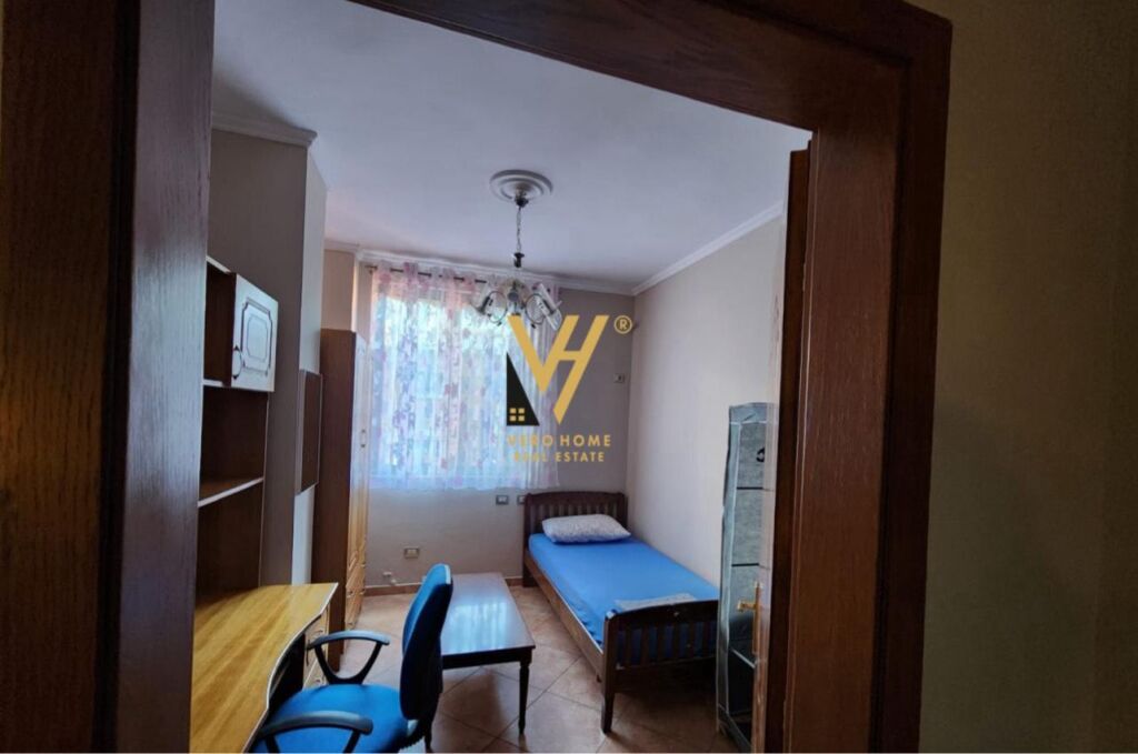 JEPET APARTAMENT 2+1+2+BLK ME QIRA TE MYSLYM SHYRI 800 EURO