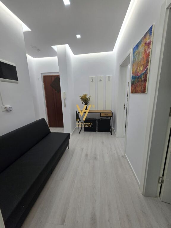 JEPET ZYRE 65 M2 ME QERA TEK SHKOLLA E BALETIT 50.000 LEKE