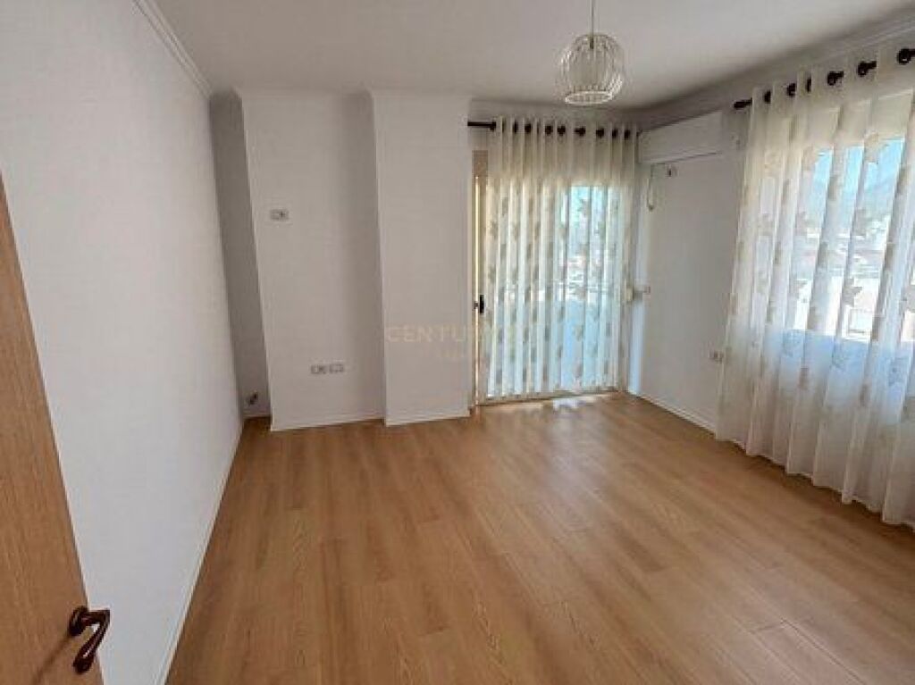 Apartament 2+1 në shitje në Fresk 135.000