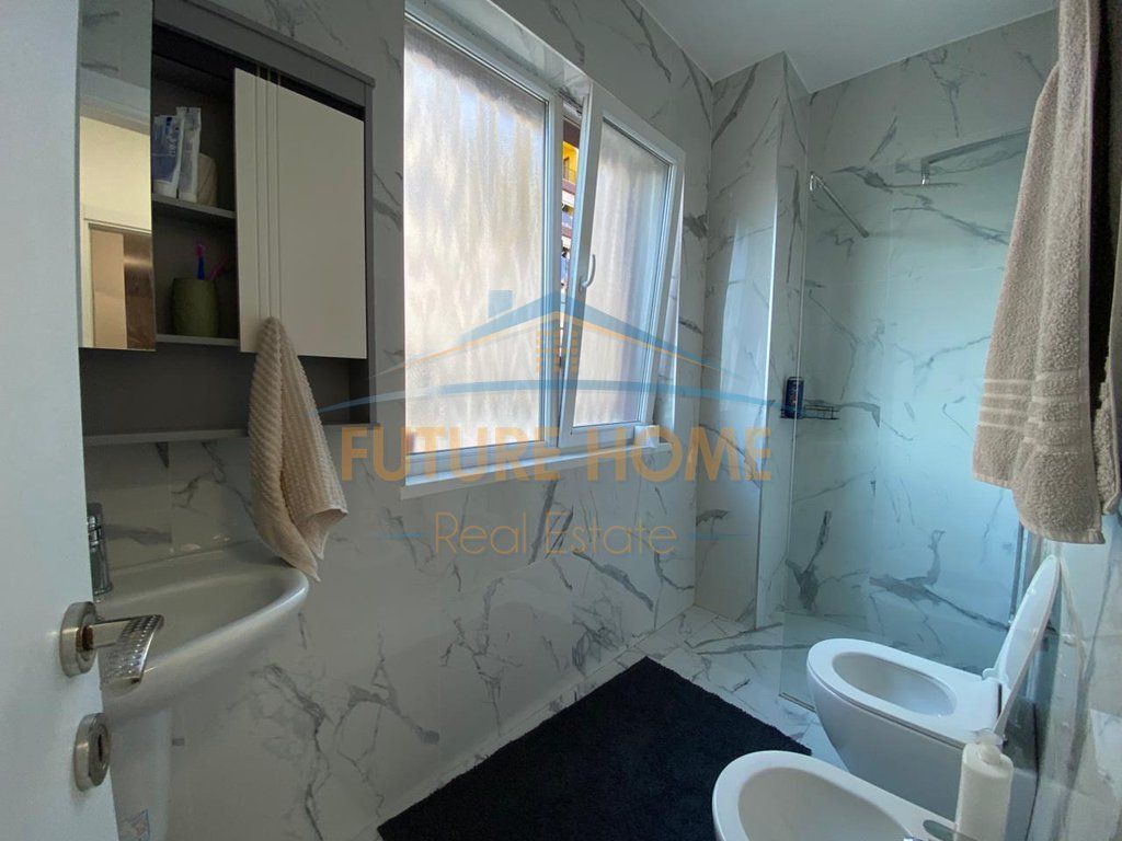 Qira, Apartament 2+1+2+Post Parkimi, Kompleksi Grand Gallery