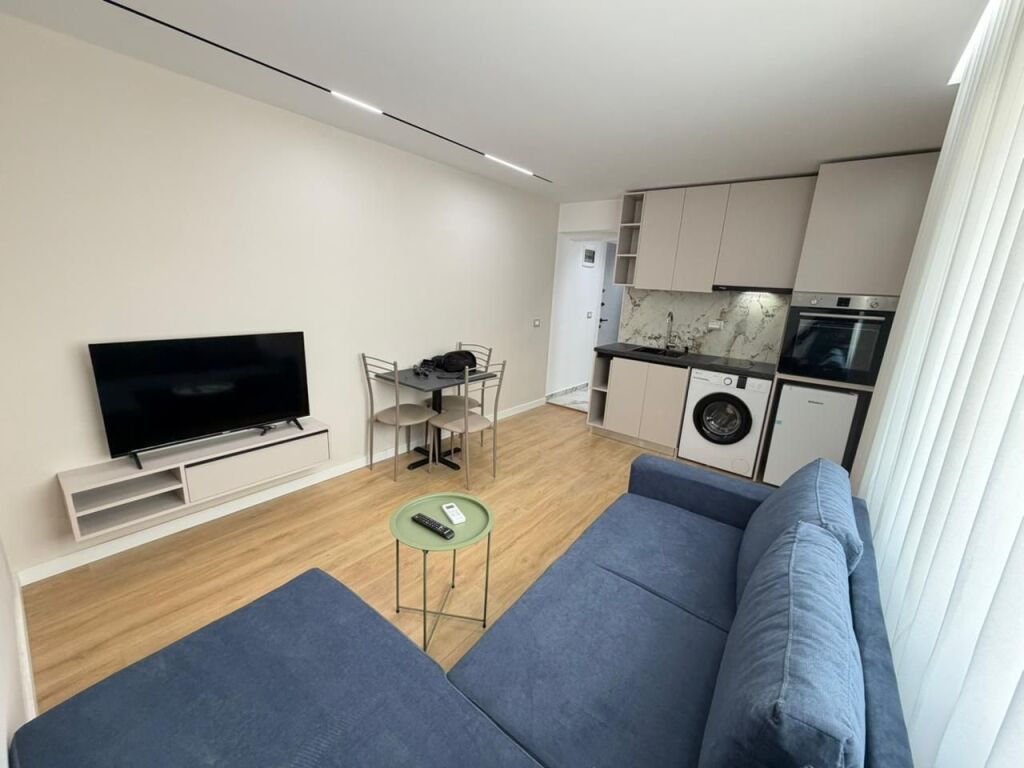🏡 Shitet Super Apartament 1+1  📍 Tek Shkolla e Baletit, përballë Urës së Tabakëve💶 Çmimi: 133,000 €