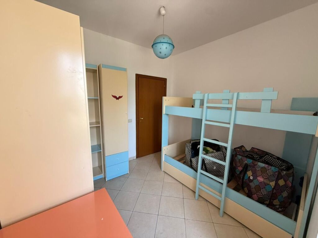 SHITET APARTAMENT 2+1+2 TUALETE PLAZH HEKURUDHA