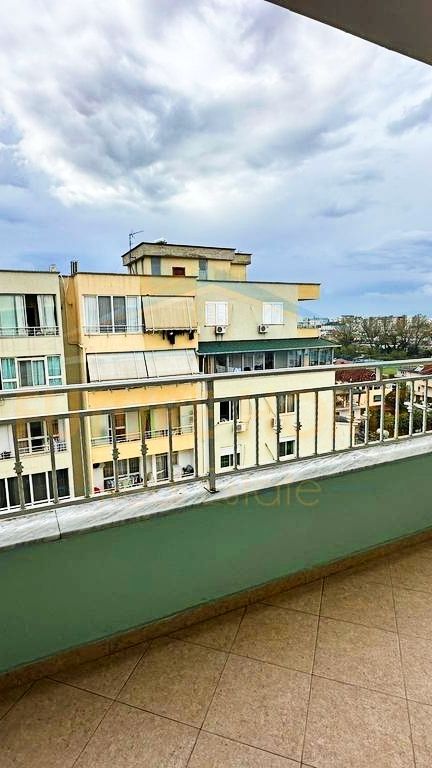 Qera, Apartament 2+1, Unaza e Re.