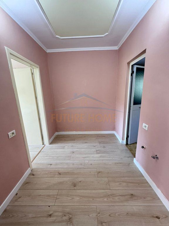 Shitet, Apartament 1+1, Irfan Tomini, Tiranë