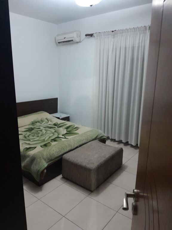 Qera | Apartament 3 + 1 | Laprakë | 500 €/muaj
