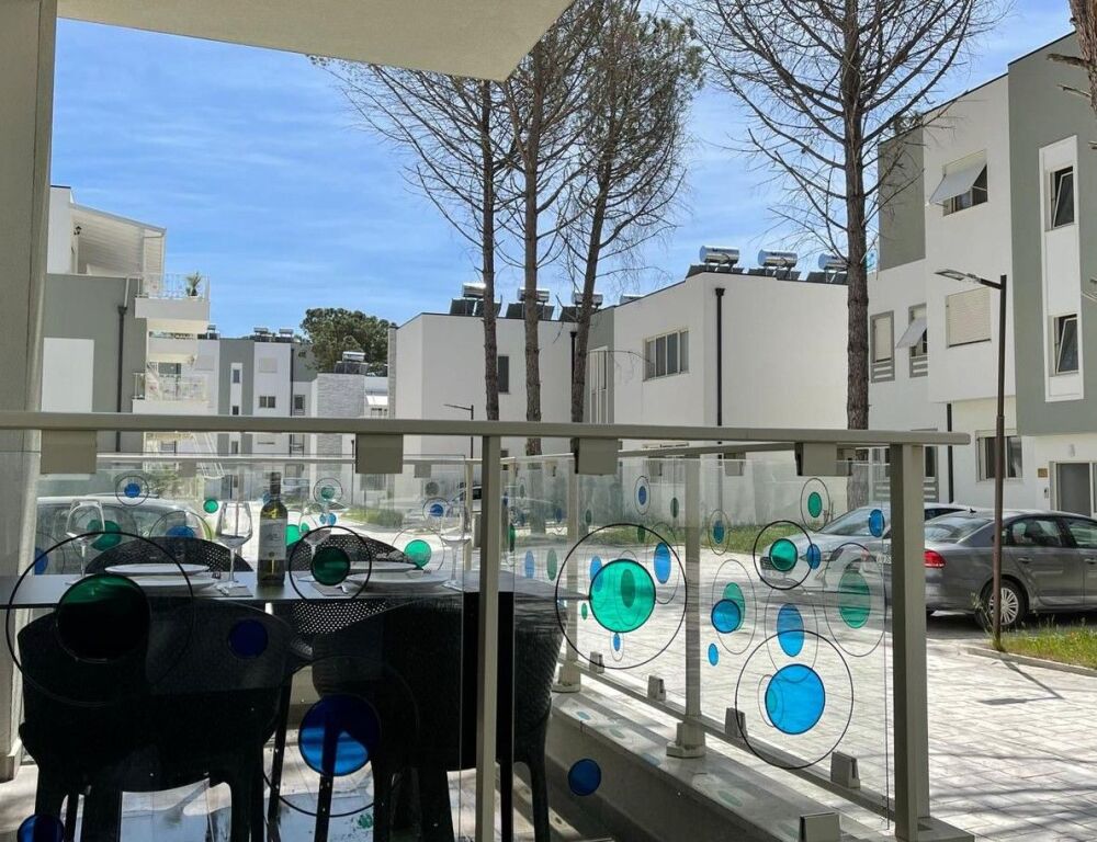 🏡 Shitet Apartament 1+1