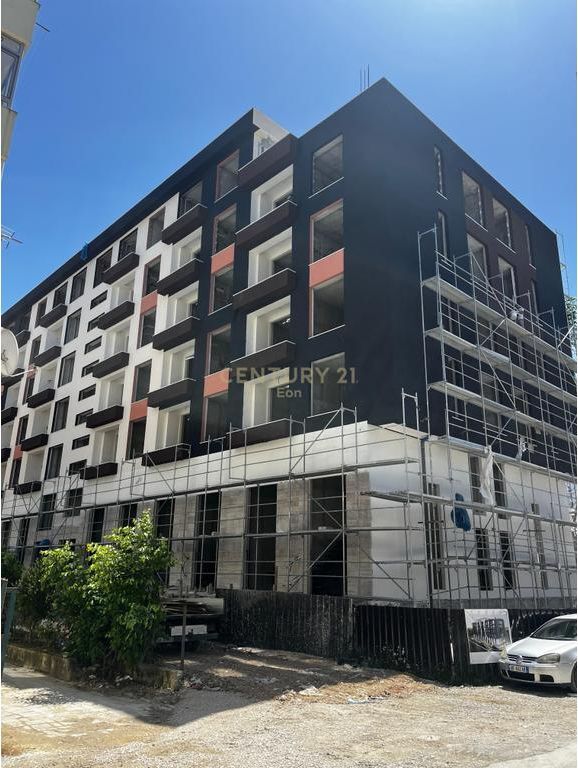 Apartament 2+1 Për Shitje në Golem, Durrës !
