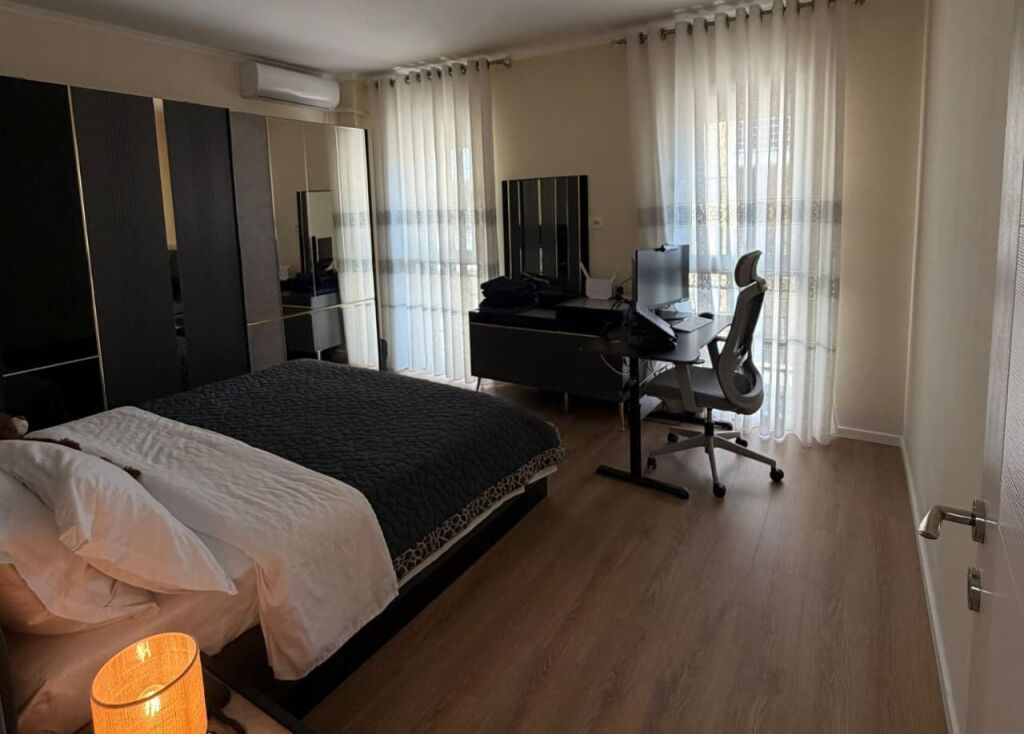 *Apartment 2+1+Balcony for Rent at the Tirana Prosecutor's Office