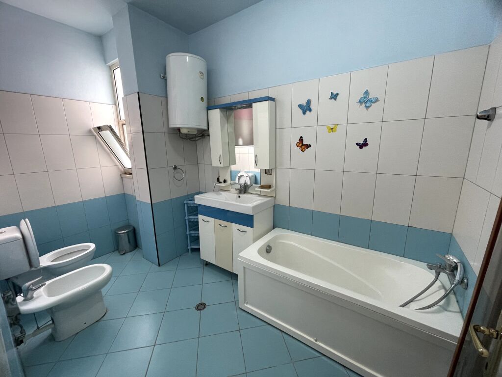 For rent, Apartment 2+1 + Storage, Near Kazazi – Durrës.