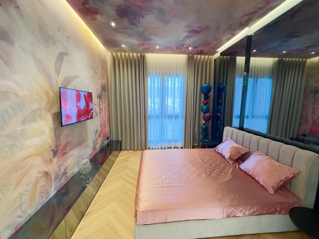 Apartment 1+1+Parking for rent at Square 21 near the Old Park.