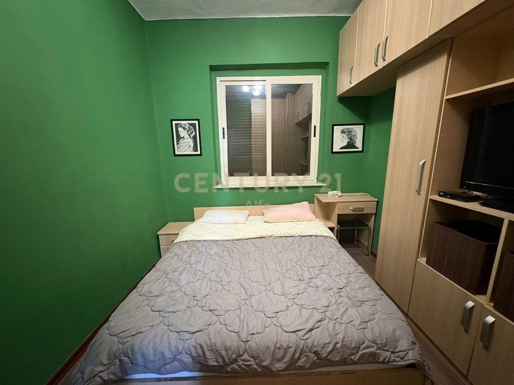 Apartment 1+1 for Rent near Hotel Colosseo – Durrës Street, Tirana!