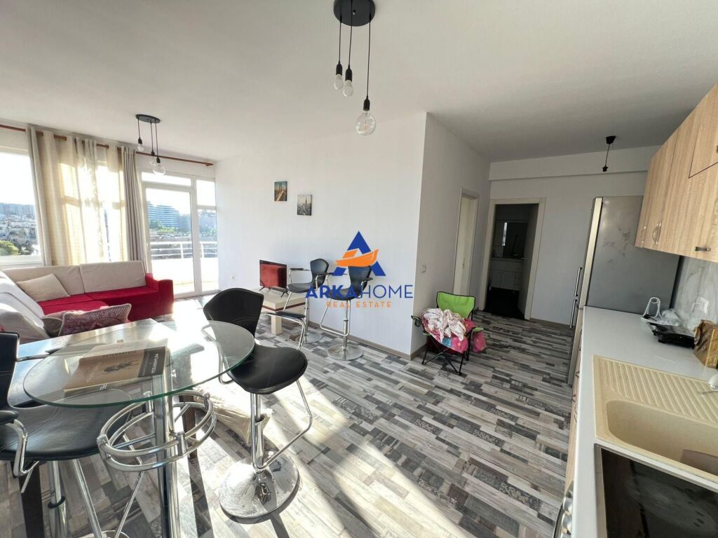 JEPET APARTAMENT ME QERA 1+1+BALLKON "VASIL SHANTO" 650 EURO