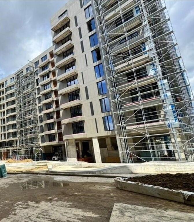 Shitet Apartament 1+1 tek Golden Gate ID: 530571001-277