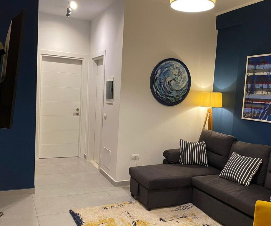 🏡 Shitet Apartament 1+1
