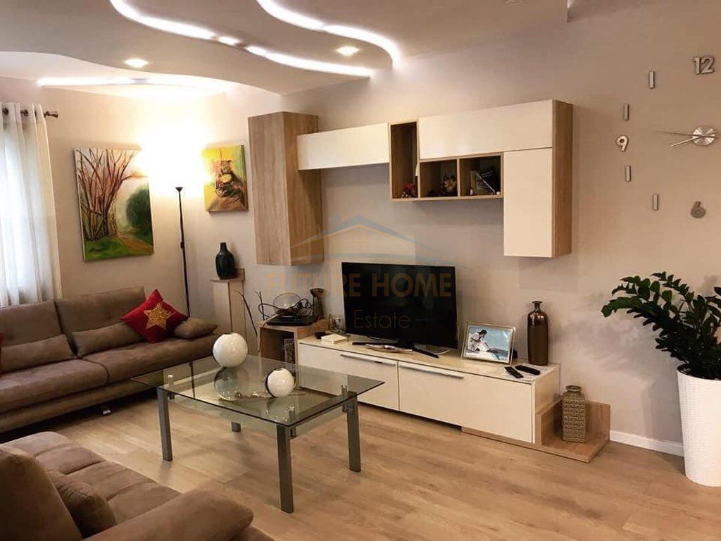 Rent, 2+1 Apartment Kodra e Diellit, Tirane 800 €
