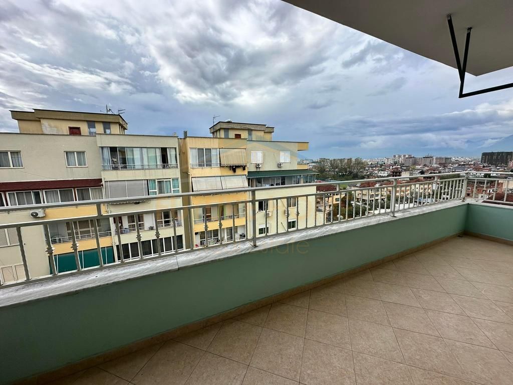 Qera, Apartament 2+1, Unaza e Re.