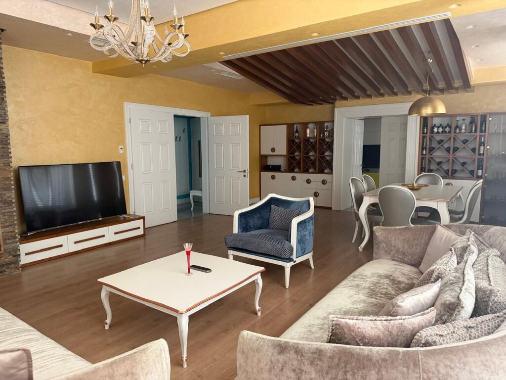 SHITET PENTHOUSE 📍 Astir – Rruga Bulevardi Kashar, Tiranë