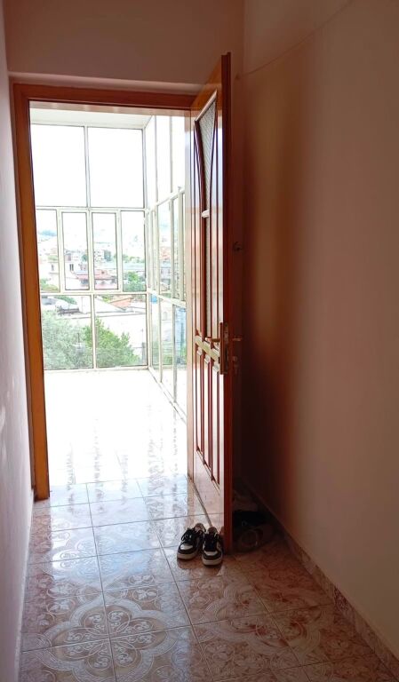 Apartament me qera - Kodra e Priftit