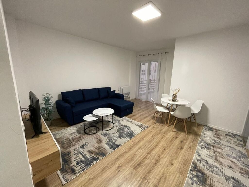 Jepet me qera apartament 1+1 te Aura