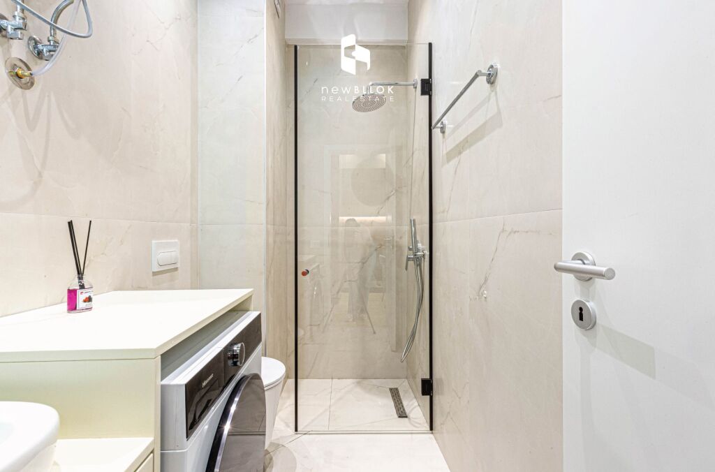 For Rent: 🏡 The Most Luxury 1+1 Apartment in Kadiu Residence - Ali Demi📍 100% Brand New | 50m², 7th Floor (P2026) Everything Brand New | 45,000 Lek/Month ✨