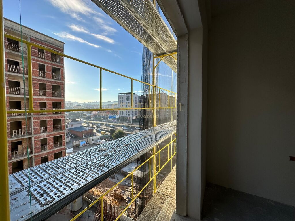 🏡 Shitet Apartament 2+1 tek Tirana Entry