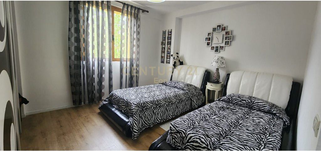 JEPET ME QERA APARTAMENT 2+1+2 ME VERANDE, LAGJJA 17, DURRES !