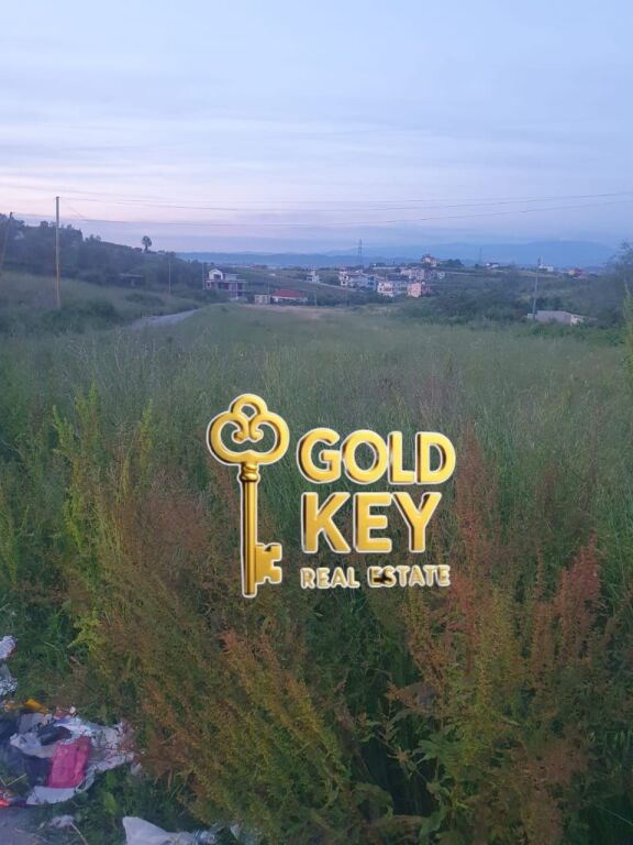 SHITET 5500M TOKE ARE NE ARAPAJ DURRES