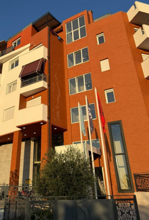 Shitet, Penthouse 2+1+2, Kompleksi Jaho, Fresku. Empire68561