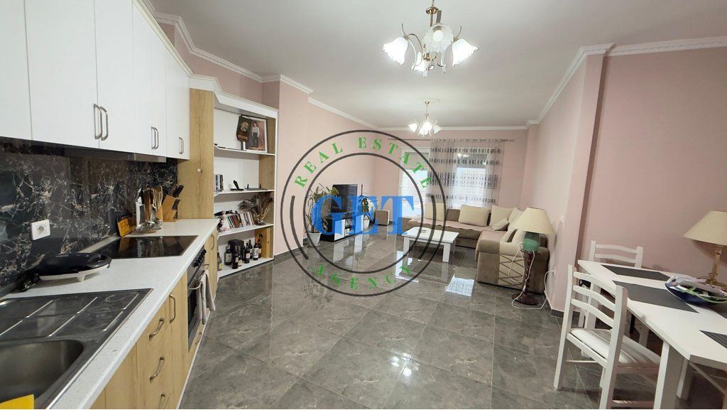 Appartamento 2+1+2 in Vendita, Pranvera, Durrës