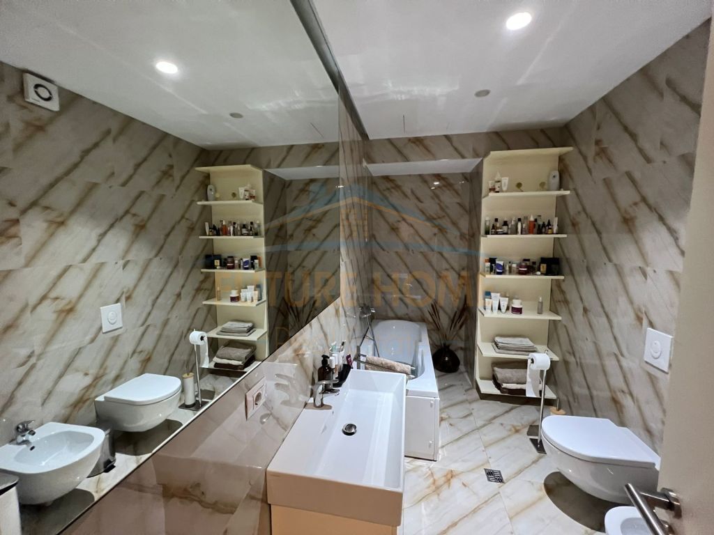 Qira, Apartament 2+1+2, Ambasador 3