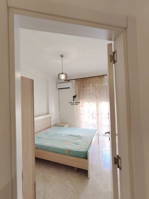 APARTAMENT ME QERA 2+1 YZBERISHT 50.000 LEKE FH-75184