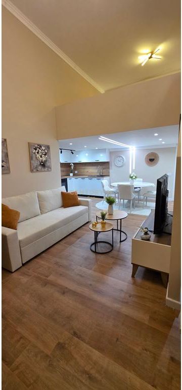 APARTMENT/DUPLEX FOR SALE , BEACH, DURRES !
